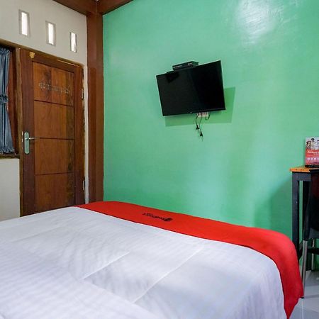 Reddoorz Syariah Near Bukit Teletubbies Padangsidempuan Hotel Exterior foto
