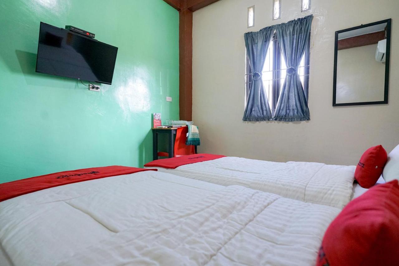 Reddoorz Syariah Near Bukit Teletubbies Padangsidempuan Hotel Exterior foto